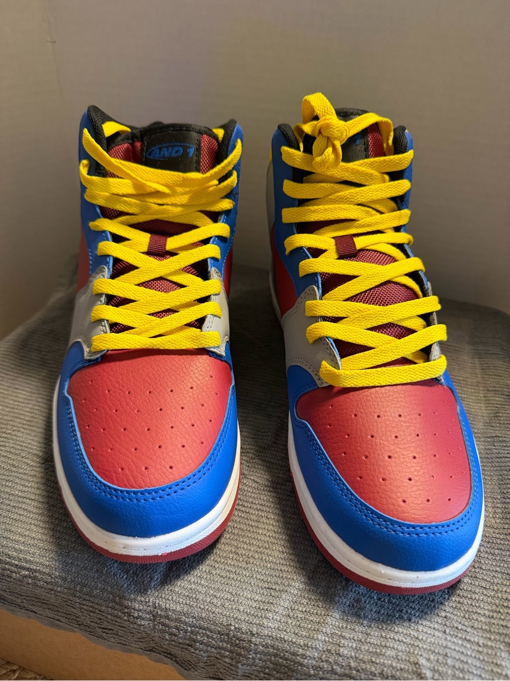AND1 Slam Mid TPR Basketball Sneakers – Men’s Size 9 – Colorblock High Tops